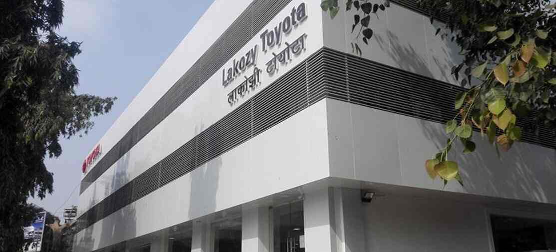 hero showroom andheri east