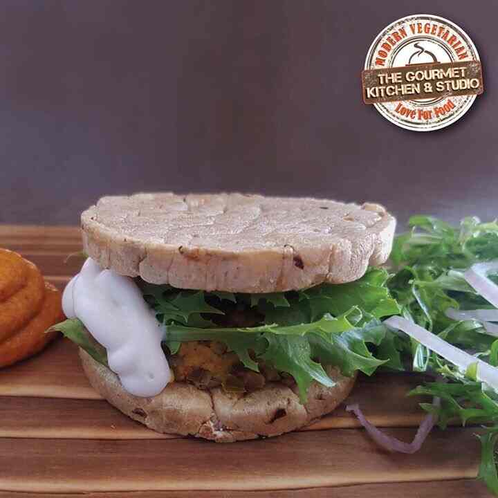 The Gourmet Kitchen Studio Kanjurmarg East Caterers In Mumbai