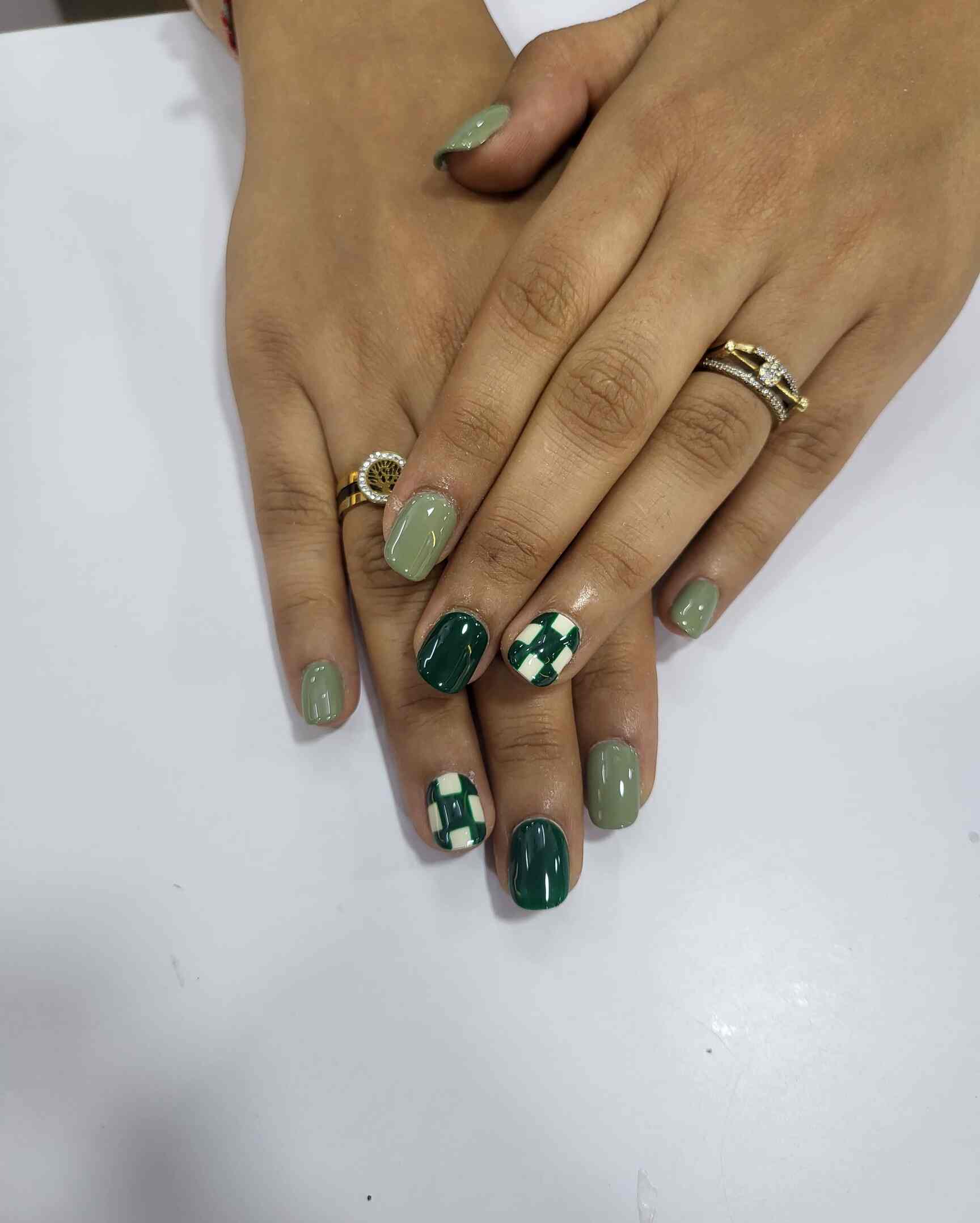 Top more than 146 zoya fashion and nail studio ceg.edu.vn