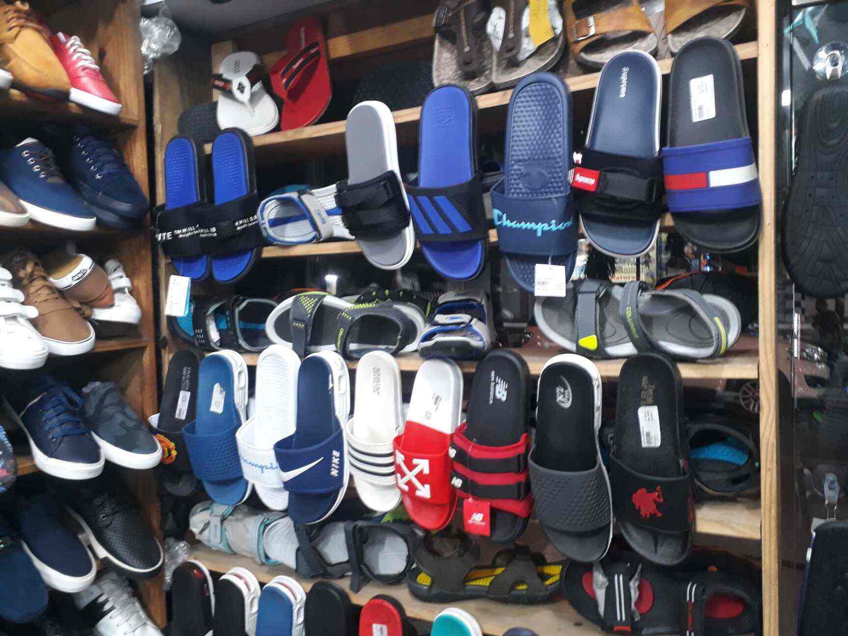 new balance shoes store in mumbai