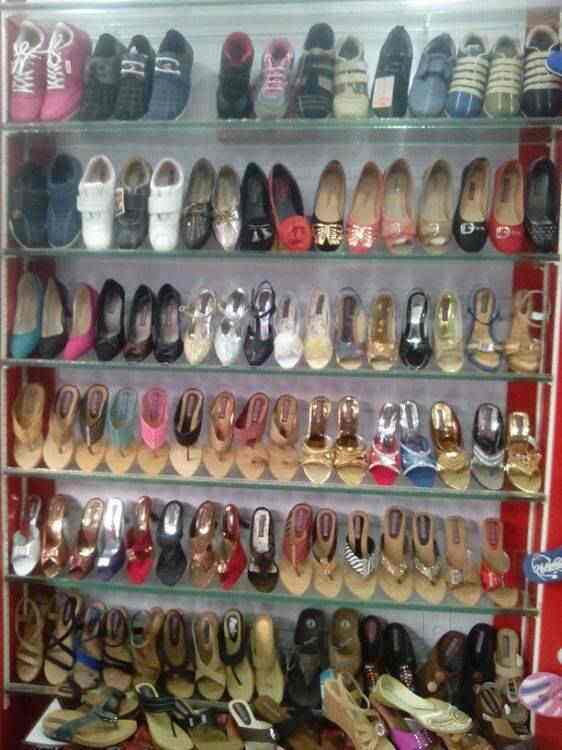 Step By Shoes Closed Down Photos Nerul Mumbai Pictures Product View Step By Shoes Closed Down Photos Nerul Mumbai