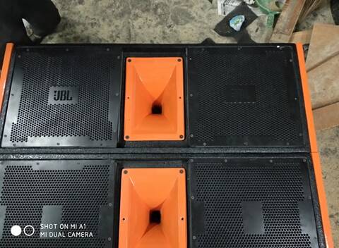 singh dj box company
