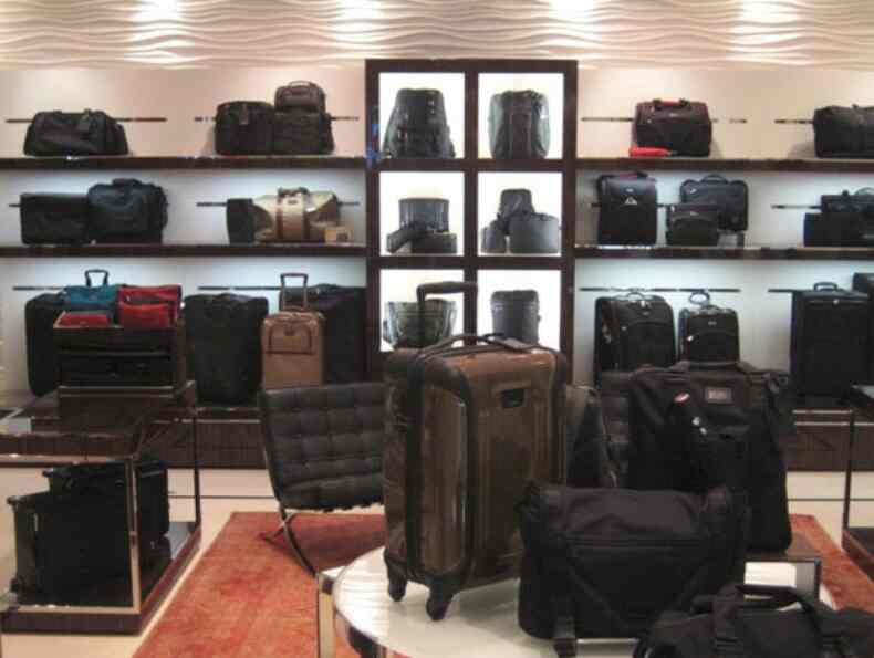 tumi dadeland