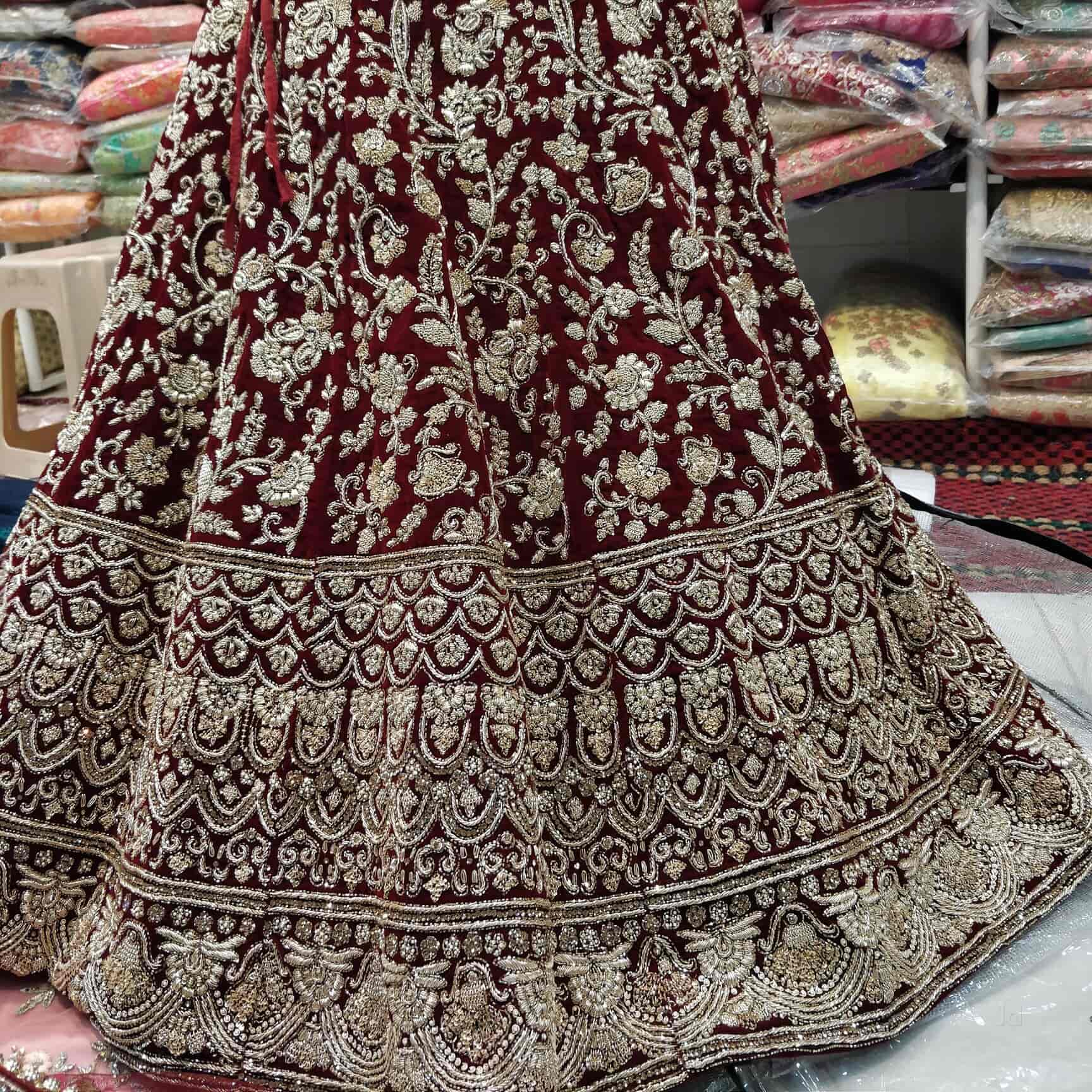 Bridal Wear Shops In Bhuleshwar on Sale 