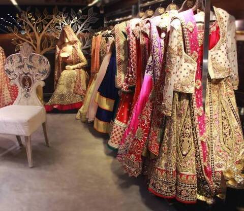 Rare Heritage Pvt Ltd Malad West Jewellery Showrooms In Mumbai Justdial #sruthihariharan looks likes a dream come true in our cobalt blue embellished gown at the #masterdancersemifinale.