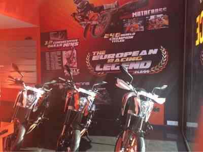 Ktm Showroom, Shastri Nagar-goregaon 