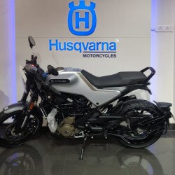 Ktm Mahim, Mahim - Motorcycle Dealers 