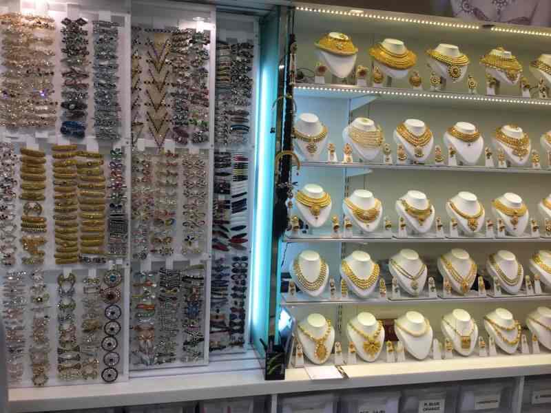 Imitation Jewellery Shop In Vashi