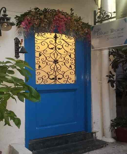 Studio Blue Door Bandra West Beauty Parlours In Mumbai Justdial