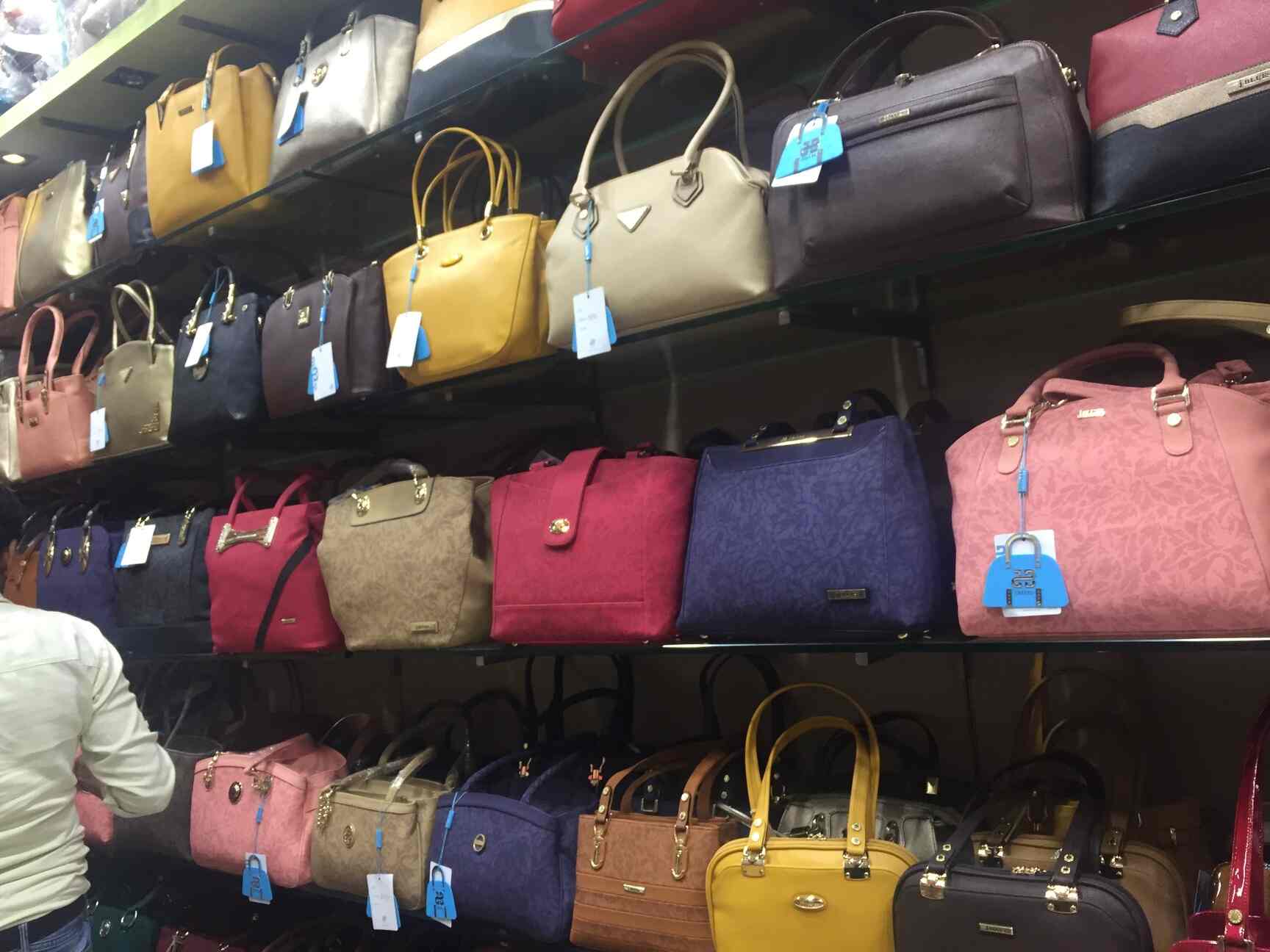 J Blues Masjid Bunder Bag Manufacturers In Mumbai Justdial