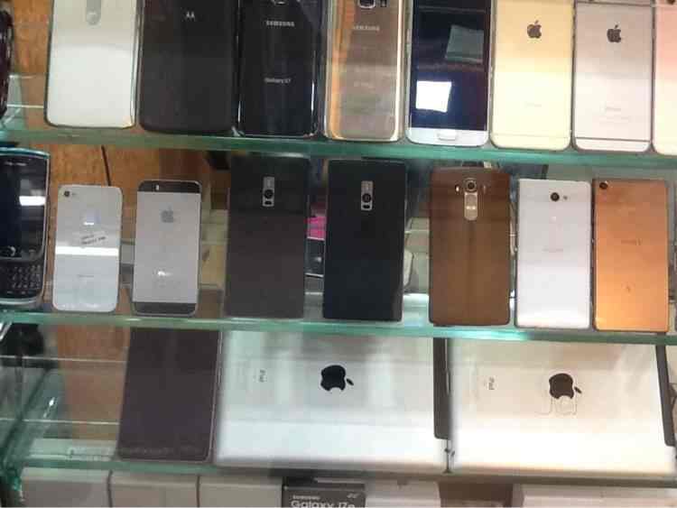 Believe Mobile Accessories Royal Touch Shopping Mall Crawford Market Mobile Phone Dealers In Mumbai Justdial Manish market contact, address, locations and shop list. accessories royal touch shopping mall