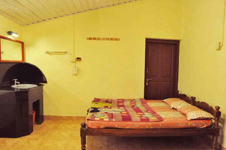 I V Cottage Munnar Colony Resorts Booking For Munnar In Munnar