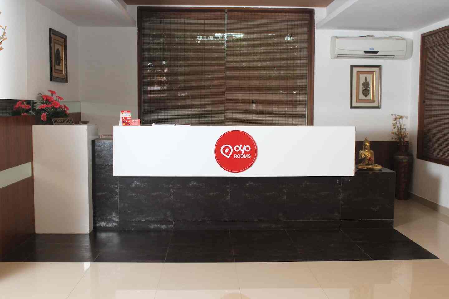 Oyo 1289 Hotel Viceroy Comforts Ramanuja Road Hotels In Mysore