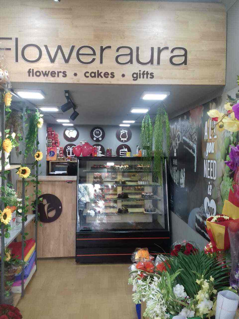 Flowers Cake Delivery In Mumbai Floweraura Best Flower Site