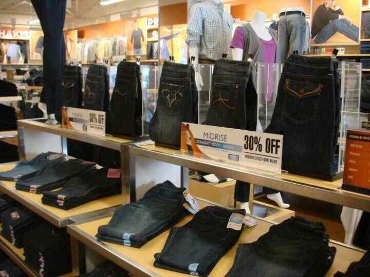 lee jeans showroom