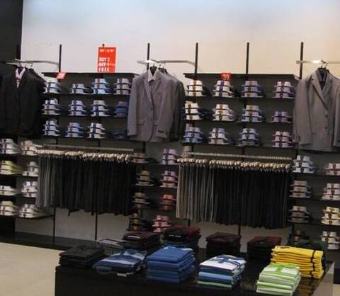 vans dlf mall of india