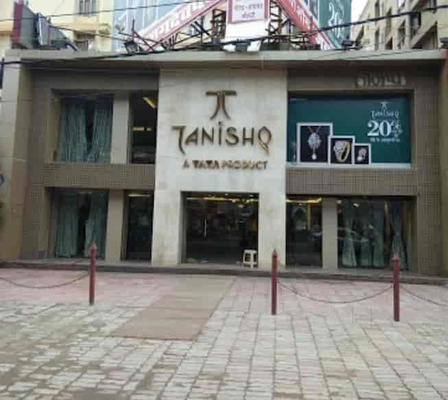 tanishq titan company
