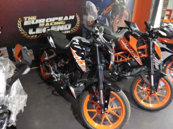 Anishabad Ktm, Anisabad - Motorcycle 