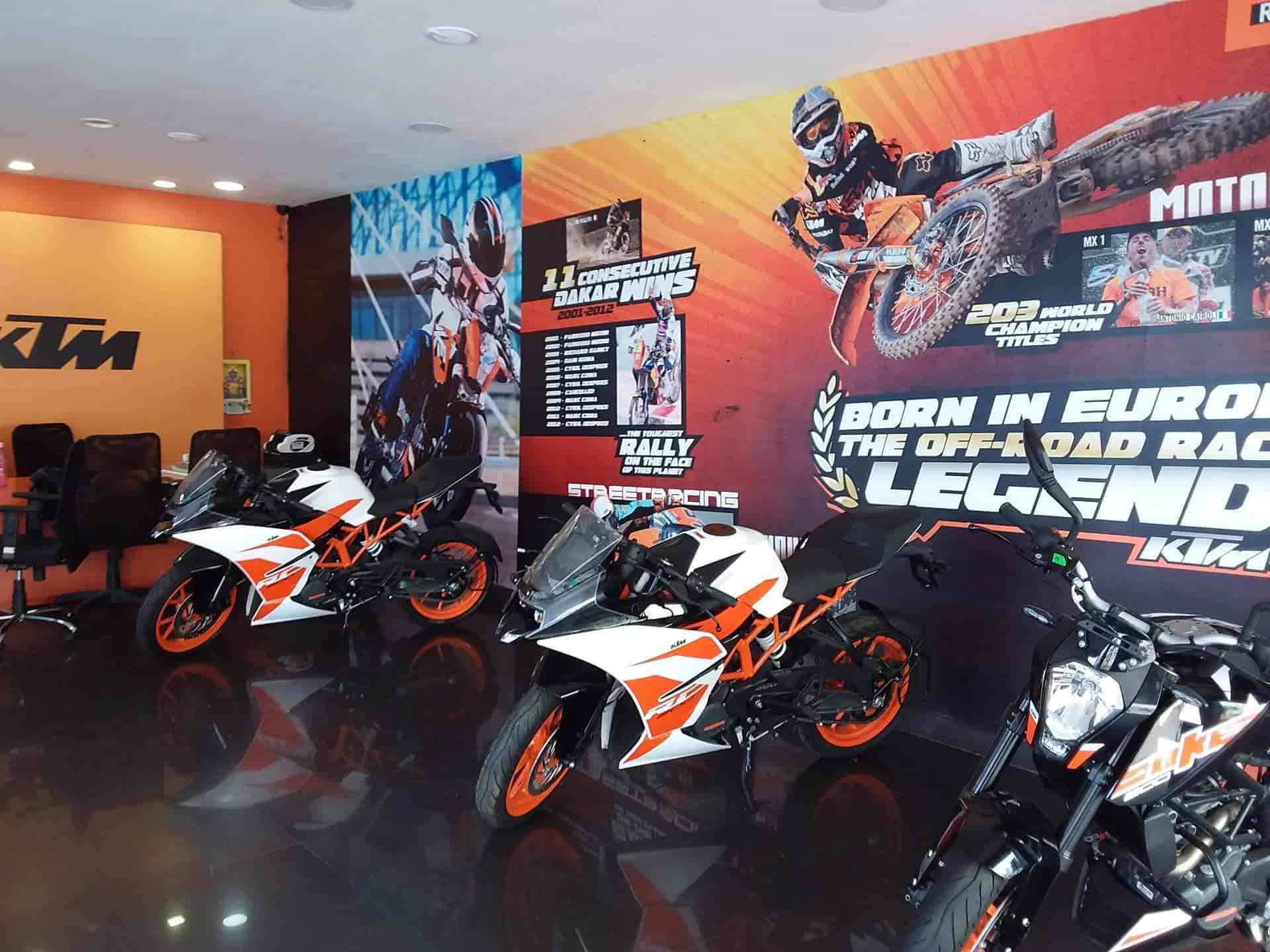 Showroom ktm store