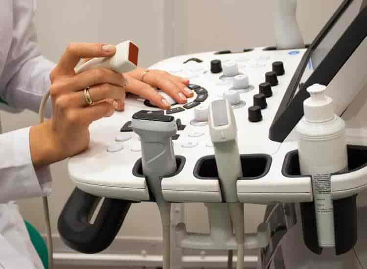 ஒலி அலைகள் மூலம் புற்றுநோயை கண்டறியும் பணியில் ஈடுபடும் விஞ்ஞானிகள் | Scientists working to detect cancer using sound waves