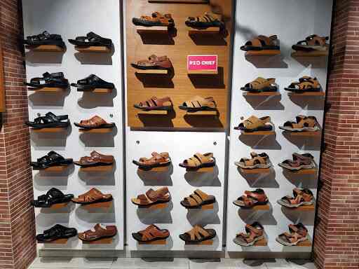 red chief classic comfort shoes