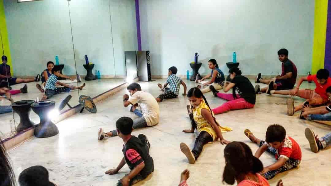 - G.n Matrix Ultimate Dance Centre Images, Lodhipara Chowk, Raipur-Chhattisgarh - Dance Classes