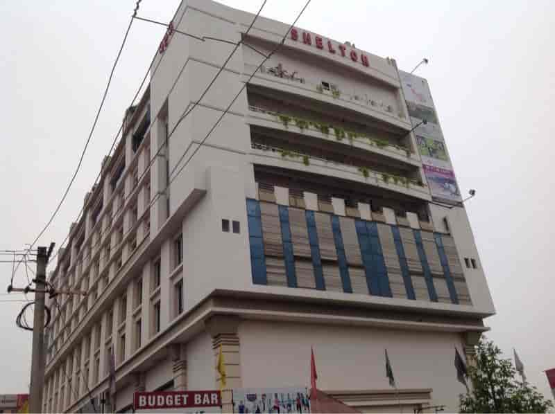 Hotel Shelton Rajamahendri Thadi Thota 3 Star Hotels In Hotel Shelton Rajamahendri Thadi Thota 3 Star Hotels In Rajahmundry Justdial