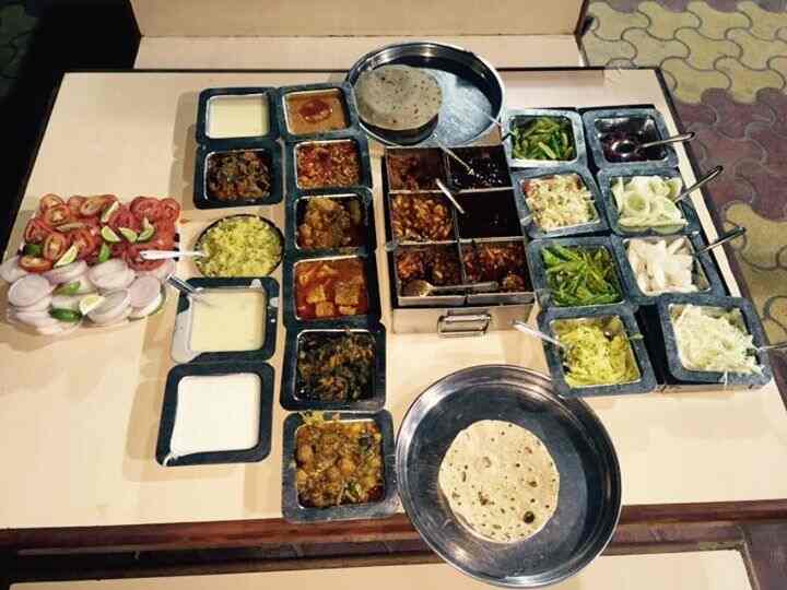 Krishna Kathiyawadi Kitchen Kuvadava Rajkot Pure Vegetarian Fast Food Cuisine Restaurant Justdial