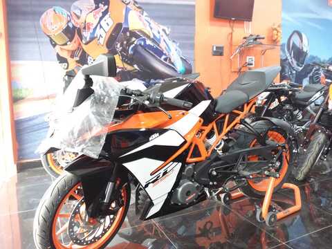 Pooja Automobiles (Ktm Showroom 