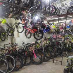 New Royal Cycle Service, Ganpati Peth 