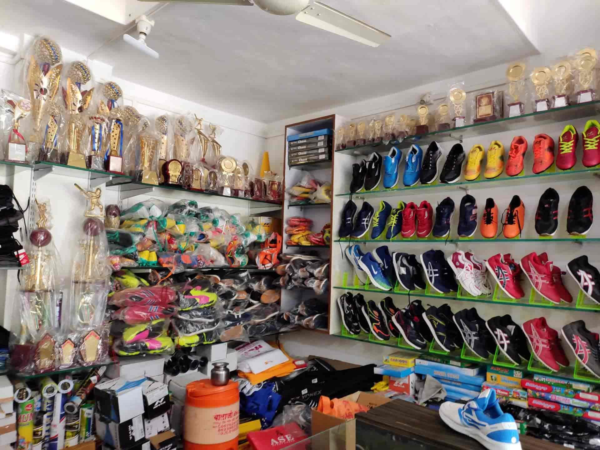 Kk Sports Wear, Phaltan - Sportswear Retailers in Satara, Satara - Justdial