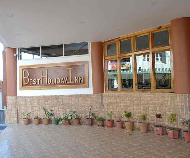 Best Holiday Inn Upper Lachumiere Hotels In Shillong Justdial