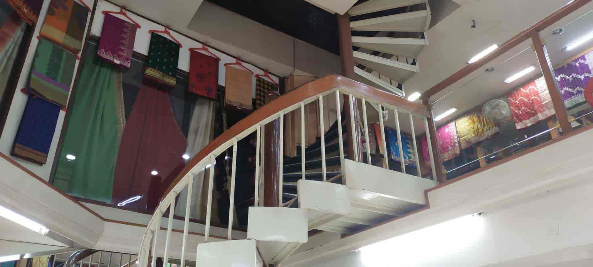 Virtual Reality Shops In Vr Punjab Mall Mohali Croma Vr Punjab