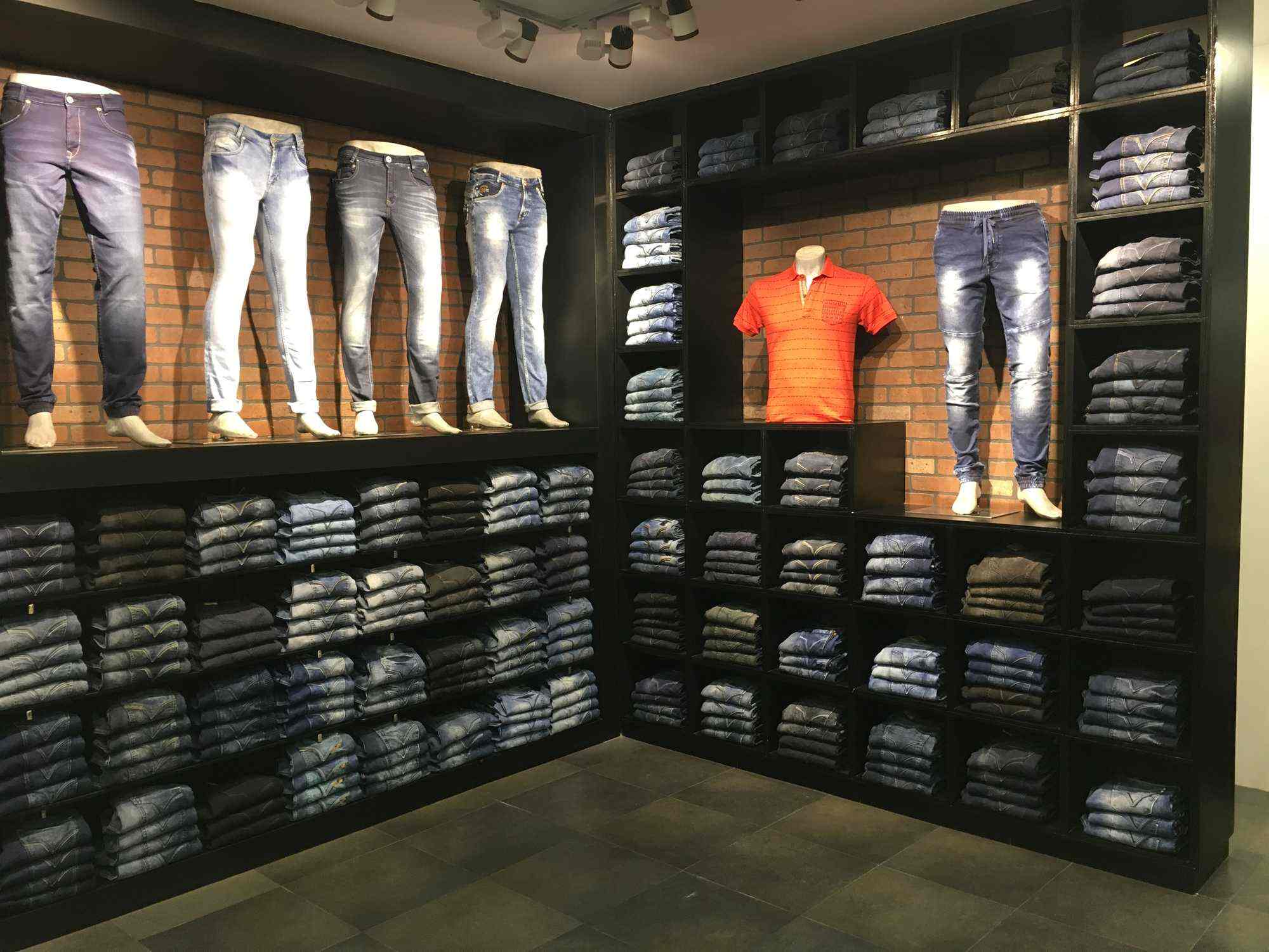 mufti jeans showroom near me
