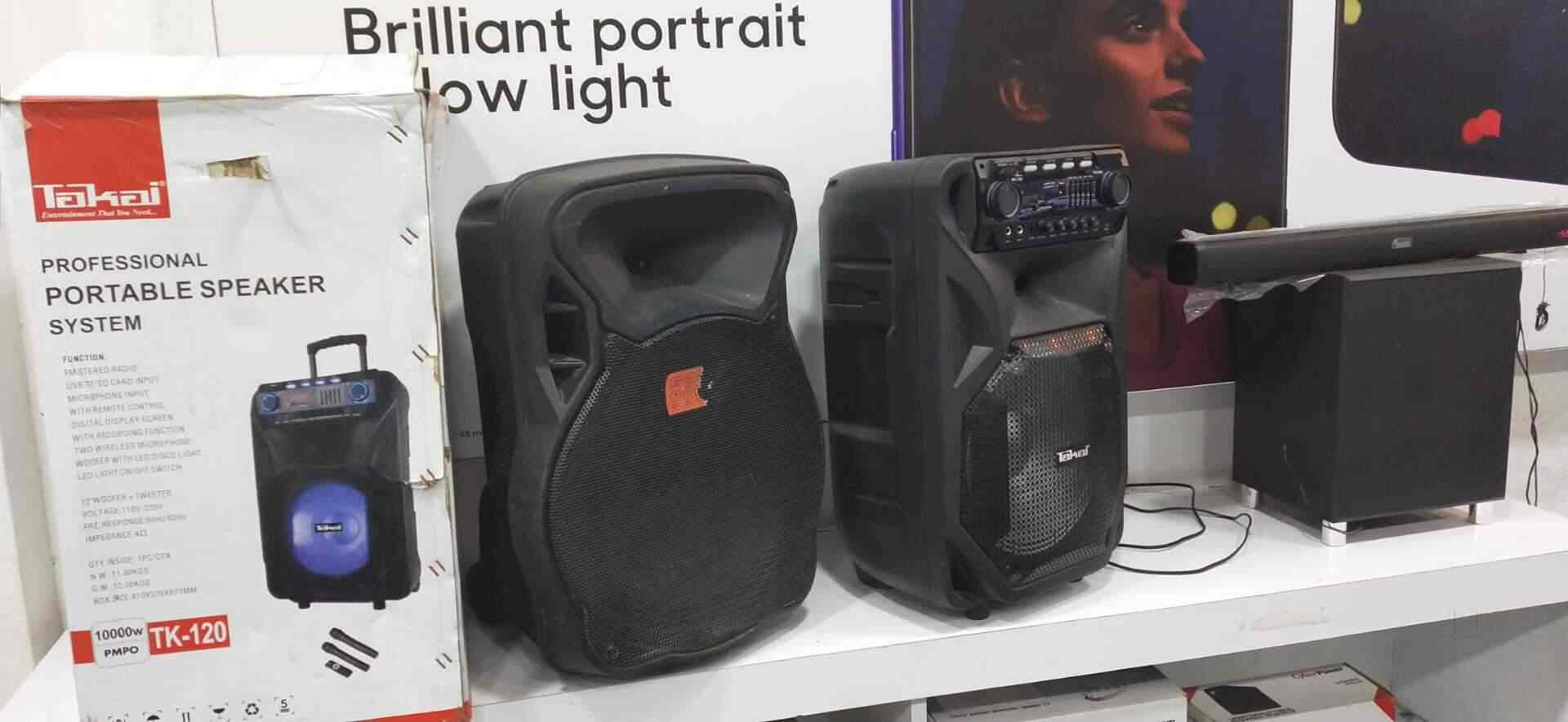 takai professional portable speaker