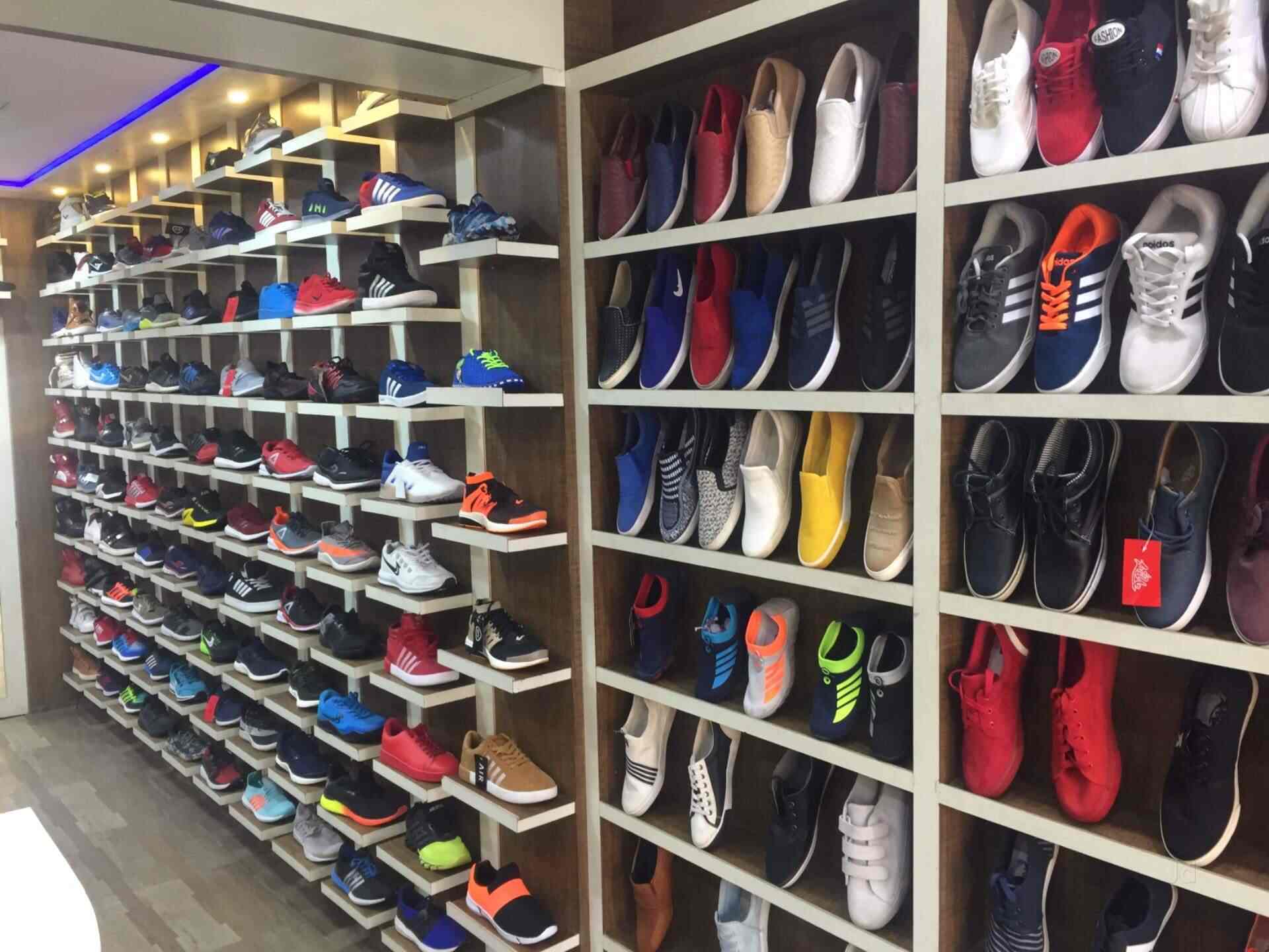 family shoe store near me