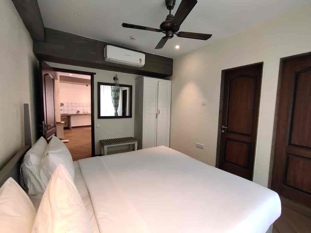 Jinsiy aloqa xotini bir massaj seansi davomida bir minal berdi