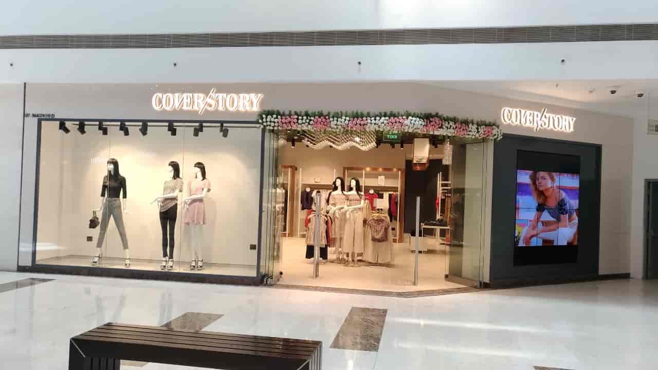 Surat Vr Mall Samsung Store Virtual Reality Headset Stand Samsung