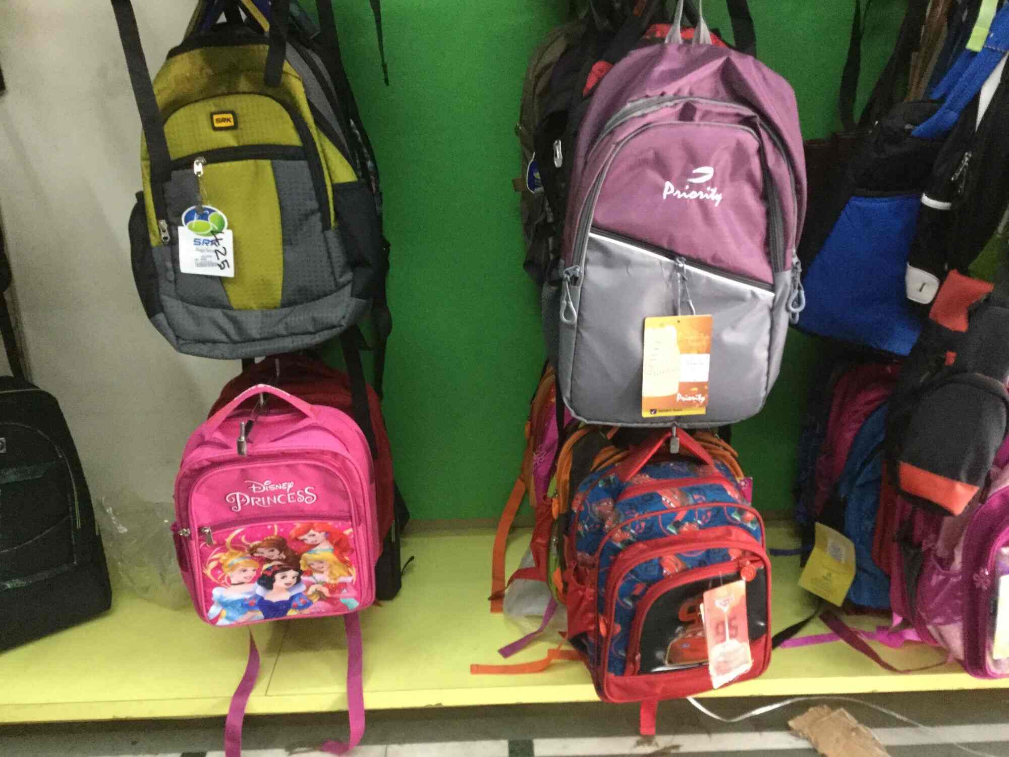 Discover more than 55 priority bag company best in.duhocakina