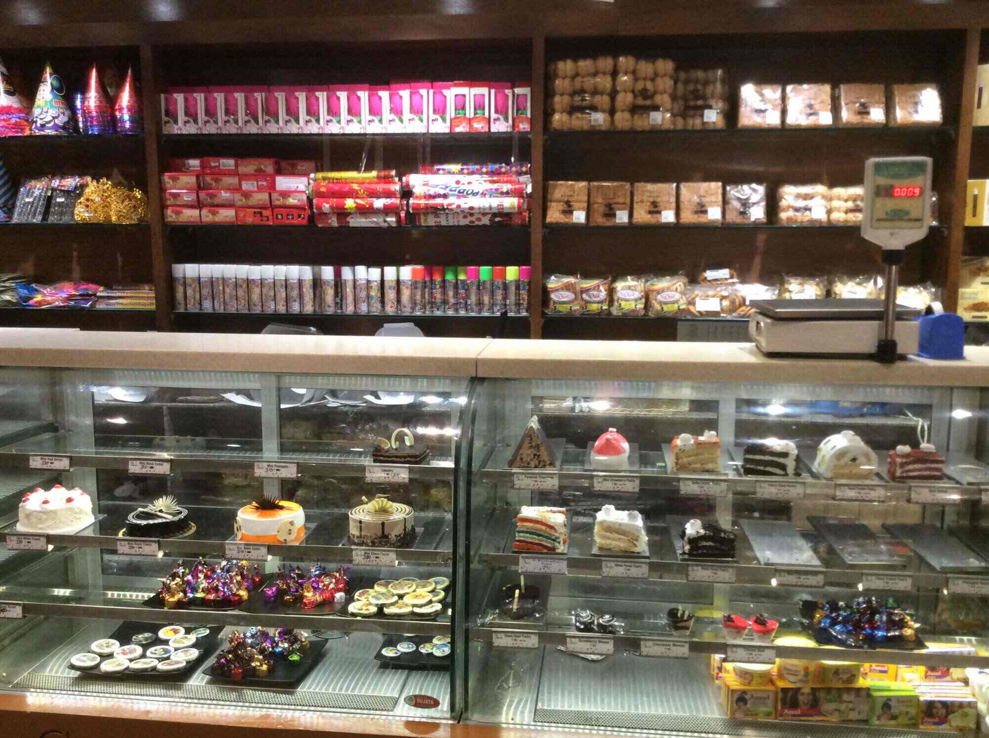 Details 118+ breadliner cake surat latest in.eteachers