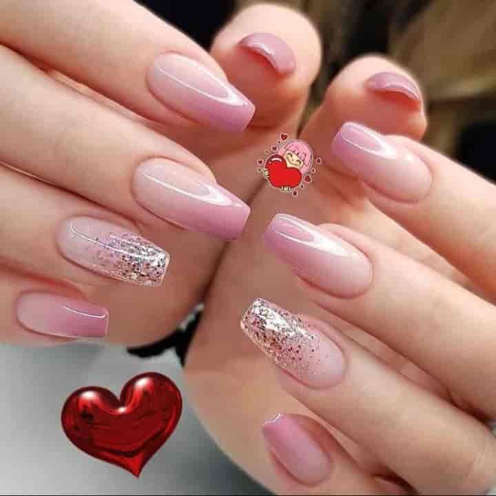 Details more than 135 glitter nails and spa latest ceg.edu.vn