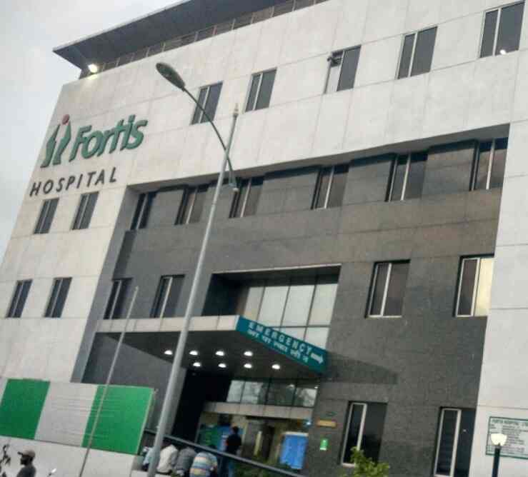 Dr Anil Heroor Fortis Hospital Oncologist Surgeon Doctors Book Appointment Online Oncologist Surgeon Doctors In Kalyan West Thane Mumbai Justdial Anil heroor from the hospital fortis of mulund was able early on to discover i had a tumor in her left breast. dr anil heroor fortis hospital