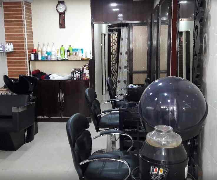 Devine Scissor Salon Spa Academy Ulhasnagar No 4 Beauty