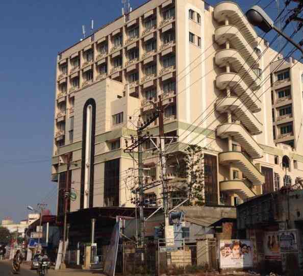 Hotel Oriental Towers Near Railway Station Hotels In Thanjavur Justdial