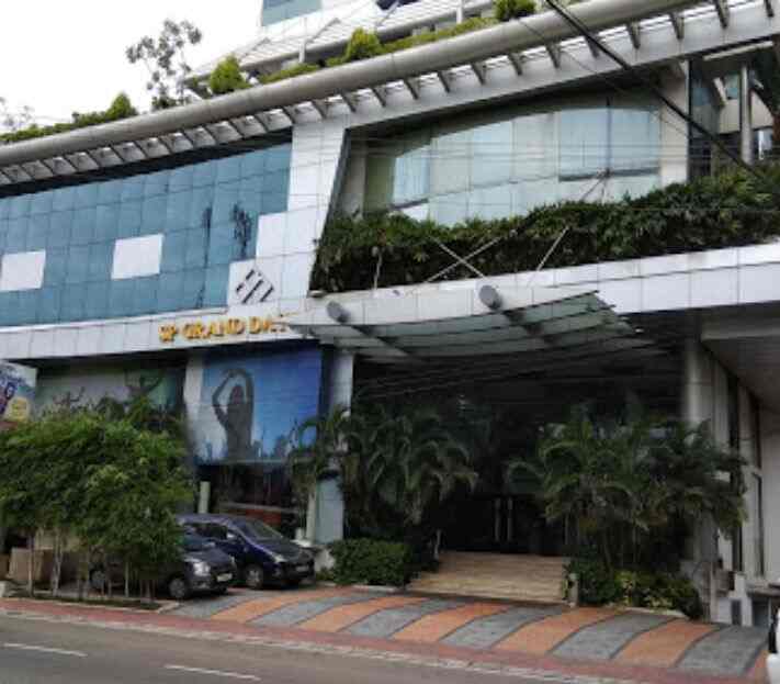Hotel Sp Grand Days Thycaud Hotels In Thiruvananthapuram Justdial