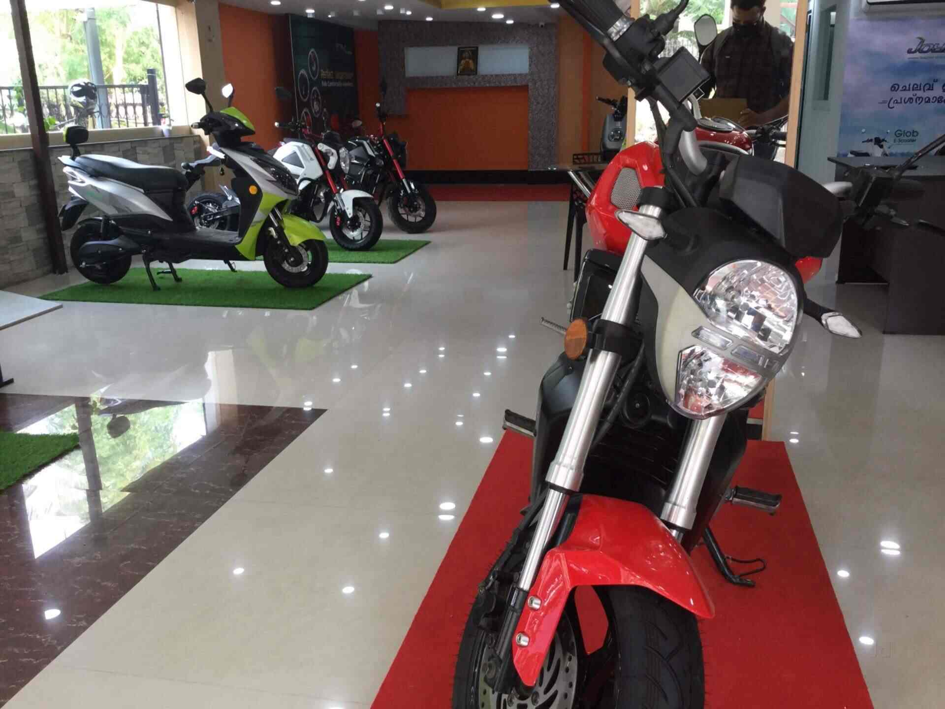 Joy E Bike, Poothole - Motorcycle 
