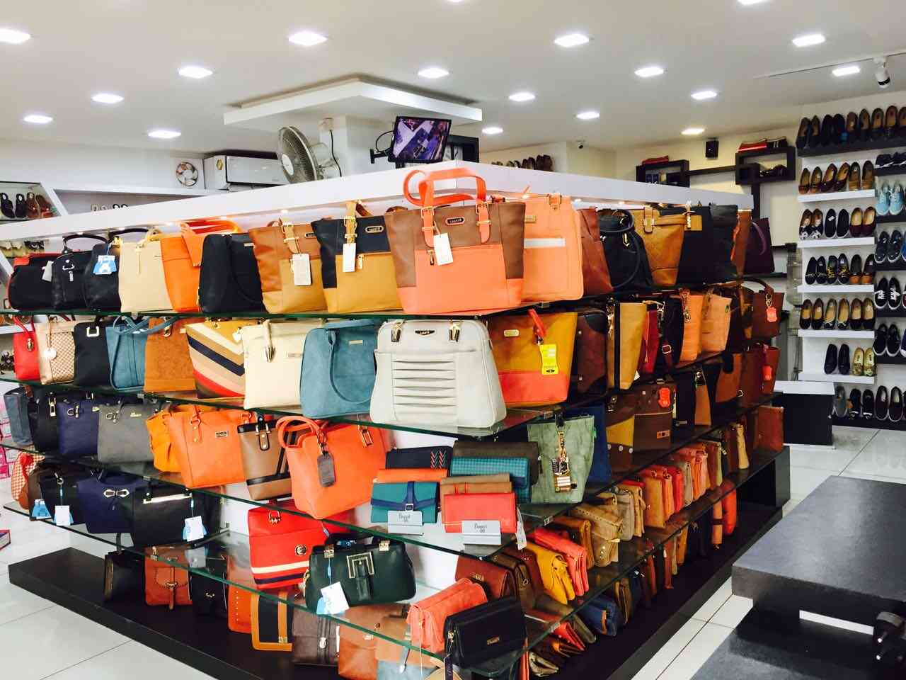 Bags: Shop Bags for Girls, Boys, Women & Men Online at Best Prices - Zouk