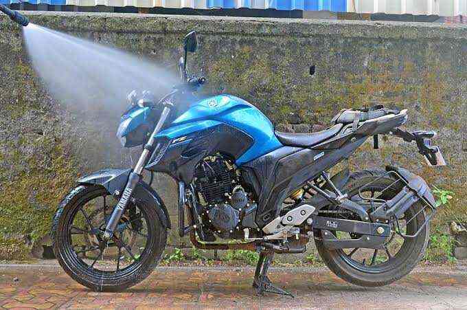 two wheeler water service near me Off 