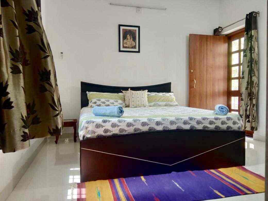 Book Rajpura House in Hiran Magri,Udaipurrajasthan Best Home Stay in