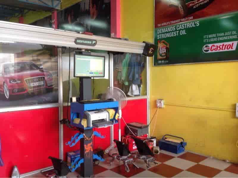 Munna Maruti Garage Photos Nanakheda Ujjain Pictures Images Inside View Of Automobile Repair Service Munna Maruti Garage Photos Nanakheda